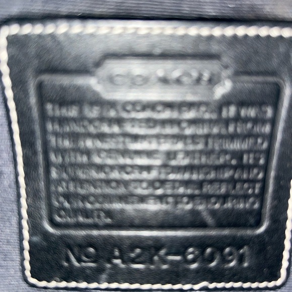 Coach purse - Picture 2 of 2